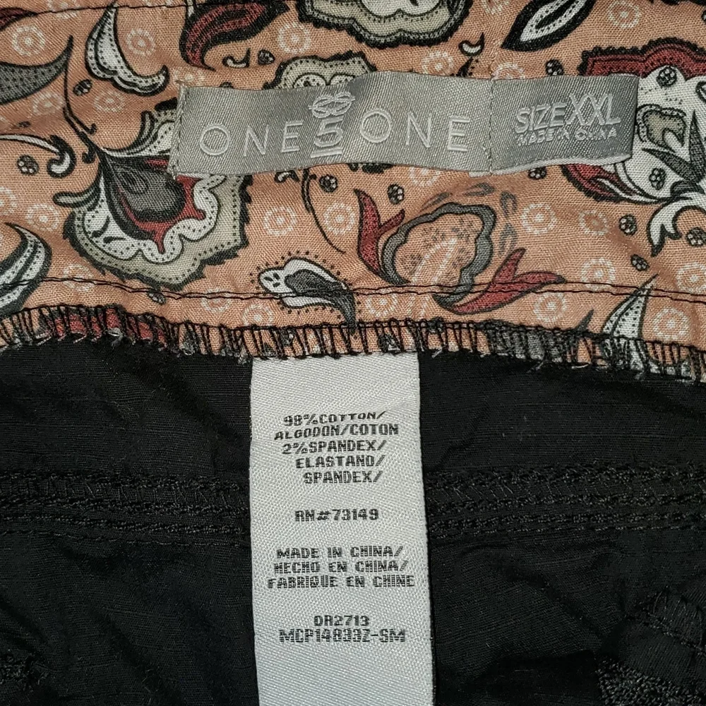 One 5 One Mid Rise Cargo Cropped  Pants - Picture 5 of 6